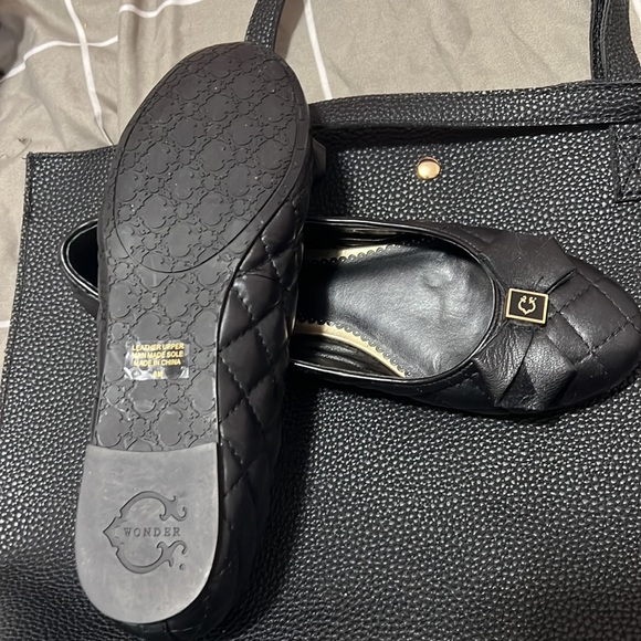 NIB C. Wonder Quilted how ballet flat - Picture 2 of 3